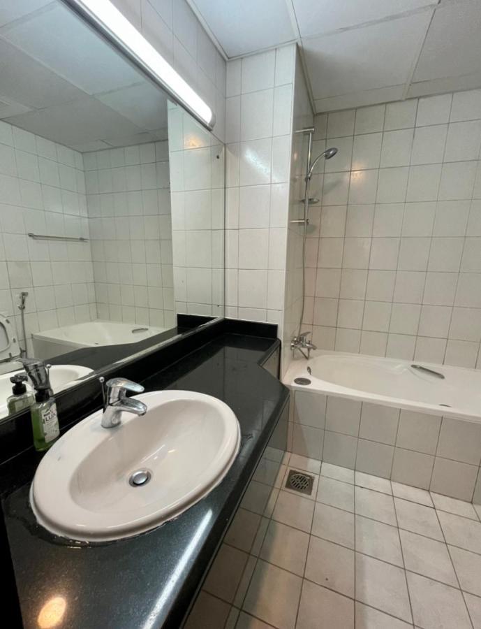 Auberge de jeunesse Expo Backpackers à Dubaï Extérieur photo
